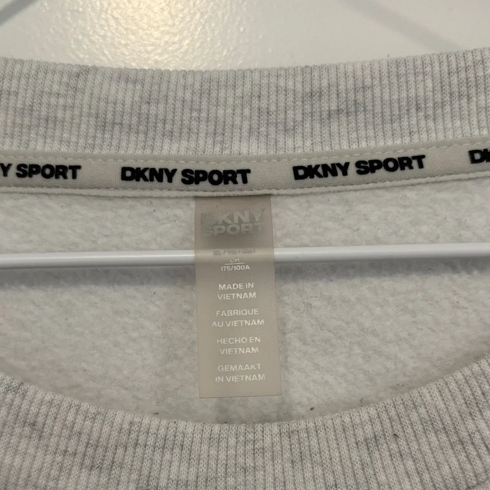 DKNY Sweatshirt Light Gray - Picture 3 of 7
